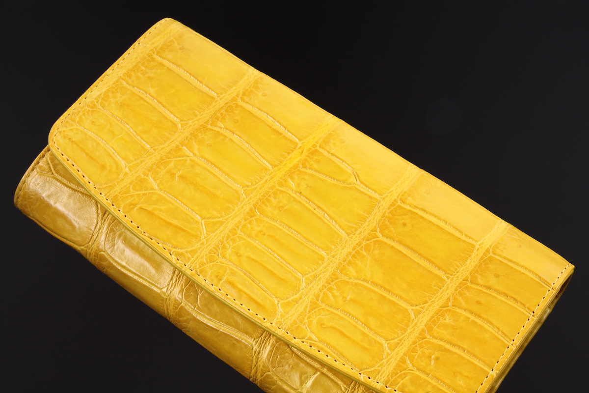 Кошелек женский из кожи крокодила
