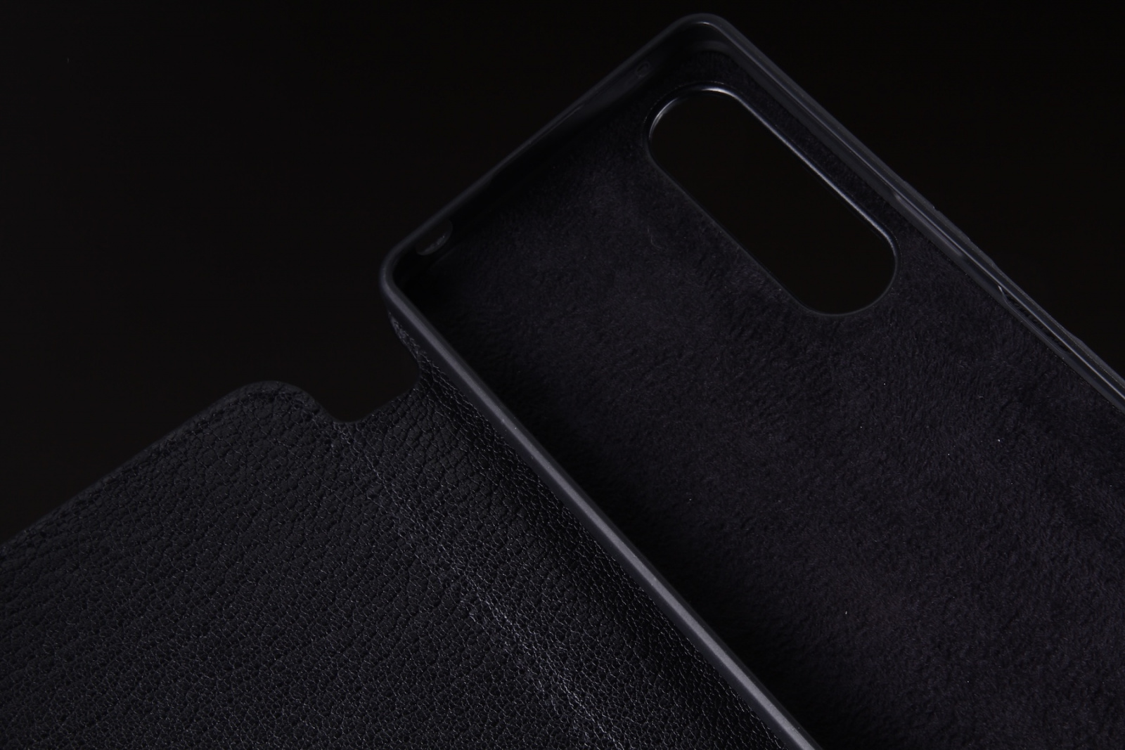 Чехол-книжка для iPhone/Samsung/Sony/Honor из кожи крокодила Kansory