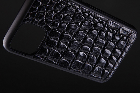 Чехол на любую модель iPhone из кожи крокодила