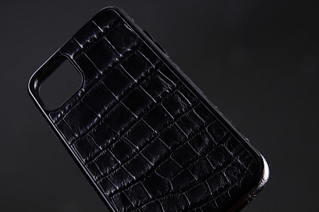 Чехол на любую модель iPhone из кожи крокодила