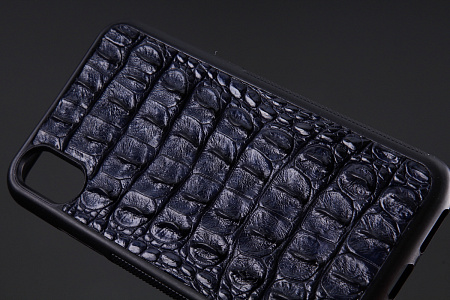 Чехол на любую модель iPhone из кожи крокодила
