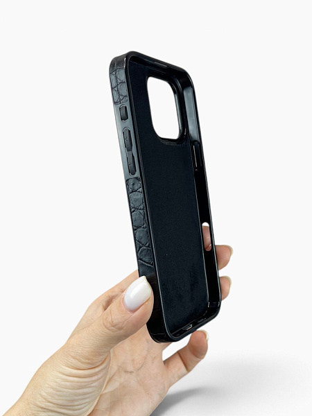 Чехол на любую модель iPhone из кожи крокодила